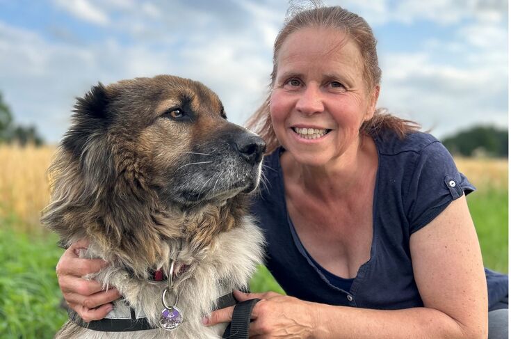 Frau mit Hund